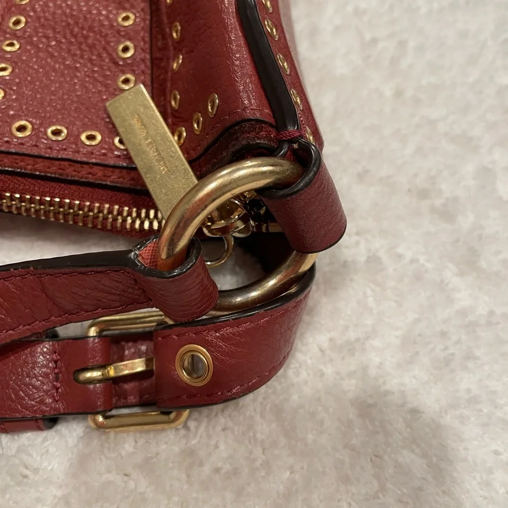 MICHAEL Kors Brooklyn Grommet In Brown Shoulder Bag with Suede